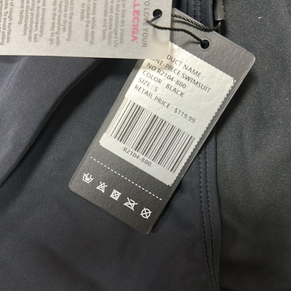 NWT - RELLECIGA Women's One Piece Swimsuits Long Sleeve Rash Guard UV Protection - Picture 7 of 7